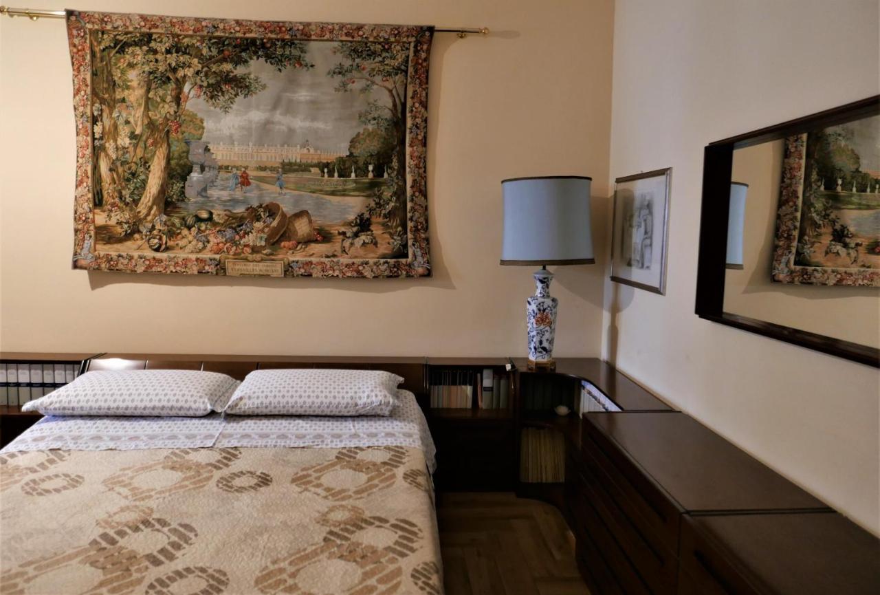 La Tana Di Sofia Hotel Rome Buitenkant foto